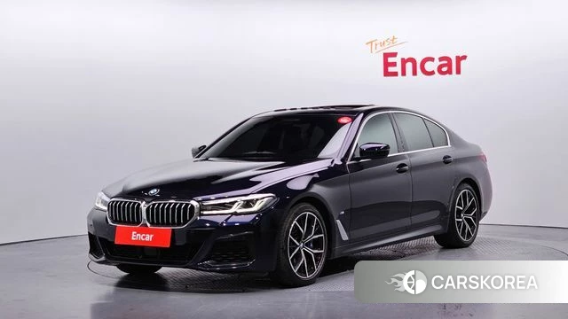 BMW 5 Series (G30) 2022 Черный из Кореи