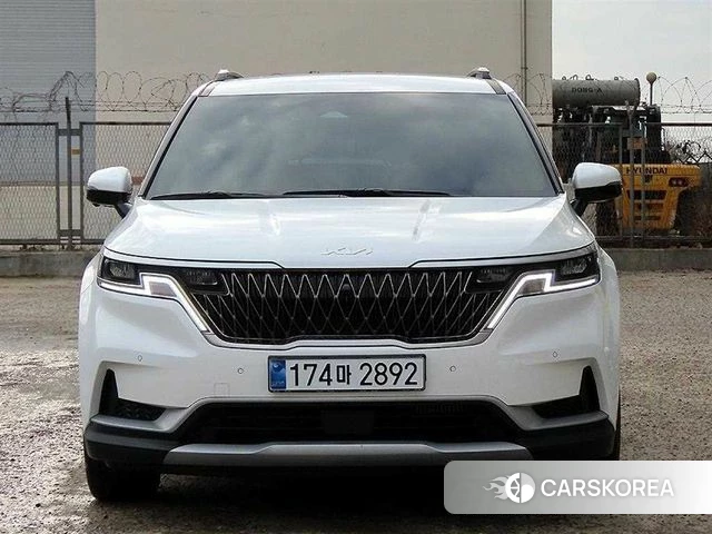 Kia Carnival 4th generation 2023 Белый из Кореи
