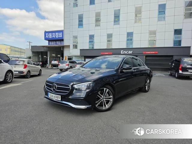 Mercedes-Benz E-Class W213 2021 Черный из Кореи