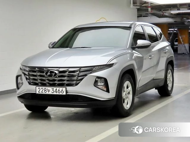 Hyundai Tucson (NX4) 2023 Серебристо-серый из Кореи