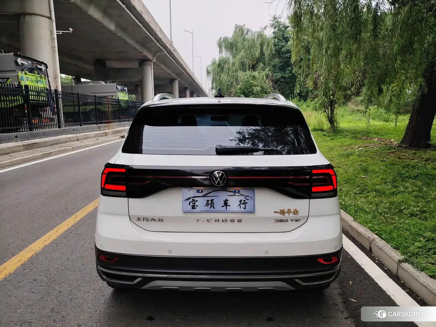 Volkswagen T-Cross 2021 Белый из Китая