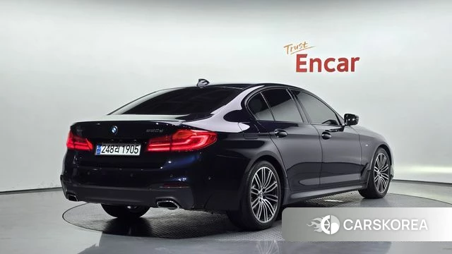 BMW 5 Series (G30) 2020 Синий из Кореи
