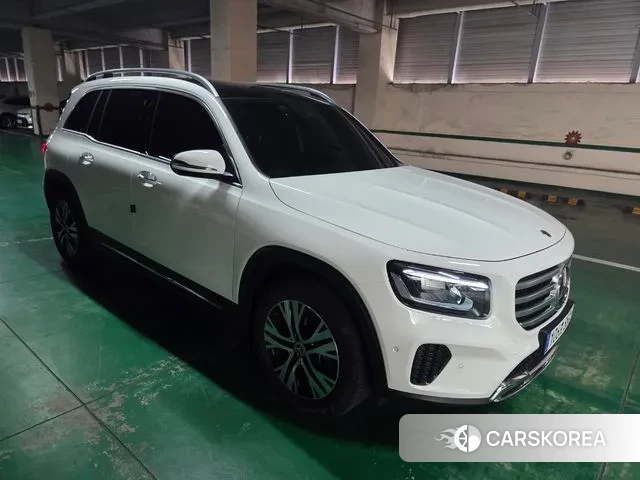 Mercedes-Benz GLB-Class X247 2024 Белый из Кореи