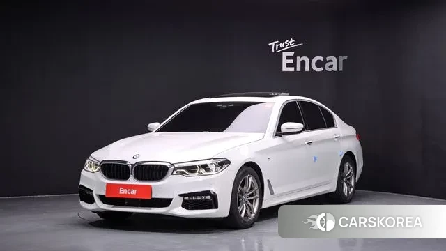 BMW 5 Series (G30) 2018 Белый из Кореи
