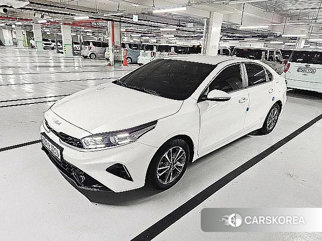 Kia The New K3 2nd generation 2021 Белый из Кореи