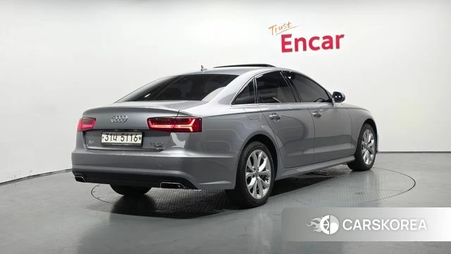 Audi New A6 2018 Серебряный из Кореи