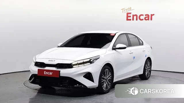 Kia The New K3 2nd generation 2024 Белый из Кореи