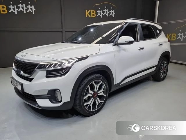 Kia Seltos 2021 Белый из Кореи