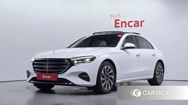 Mercedes-Benz E-Class W214 2024 Белый из Кореи