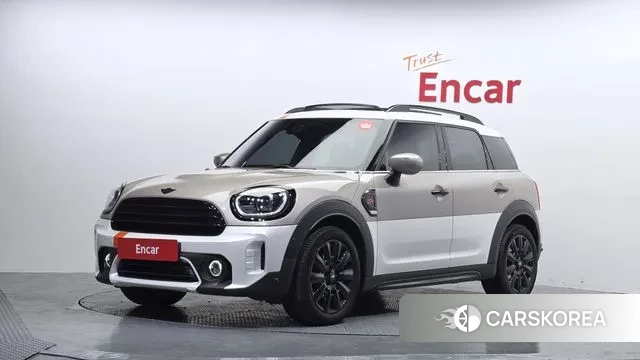 Mini Cooper Countryman 2024 Песочный из Кореи