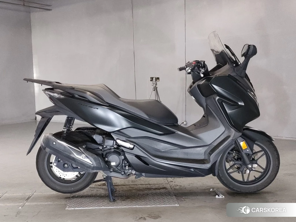 Проданный Honda FORZA 2018 из Японии, фото 2