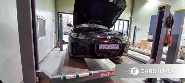 BMW i4 2023 Черный из Кореи