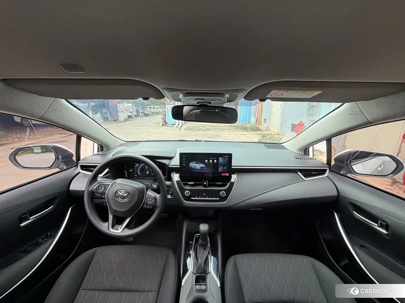 Toyota Corolla 2025 Белый из Китая