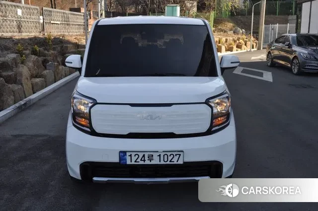 Kia The New Kia Ray 2023 Белый из Кореи