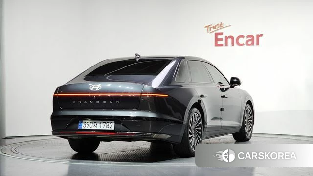 Hyundai Grandeur Hybrid (GN7) 2024 Серый из Кореи