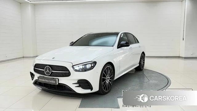Mercedes-Benz E-Class W213 2022 Белый из Кореи