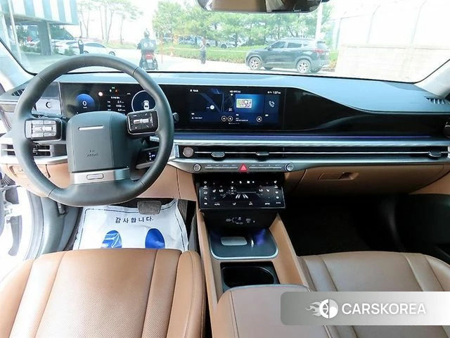 Hyundai Grandeur (GN7) 2023 Белый из Кореи