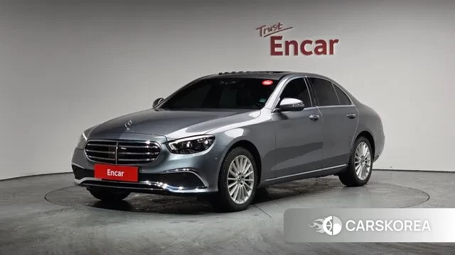 Mercedes-Benz E-Class W213 2021 Серый из Кореи