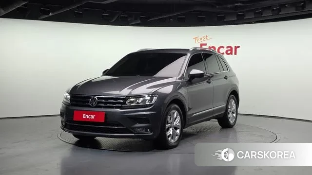 Volkswagen Tiguan second Generation 2019 Серый из Кореи