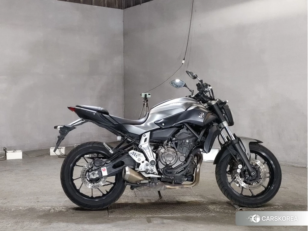 Проданный Yamaha MT-07 2015 из Японии