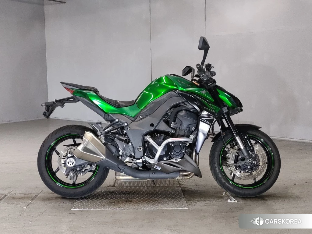 Проданный Kawasaki Z1000 2017 из Японии, фото 2