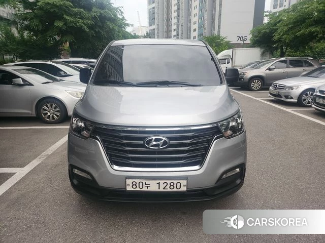 Hyundai The New Grand Starex 2018 Серебряный из Кореи