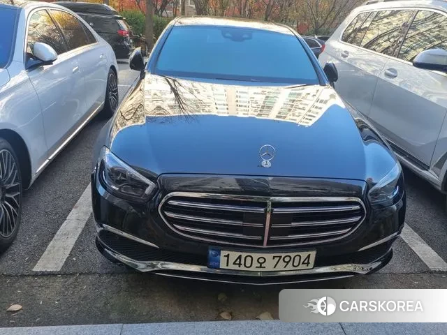 Mercedes-Benz E-Class W213 2021 Черный из Кореи