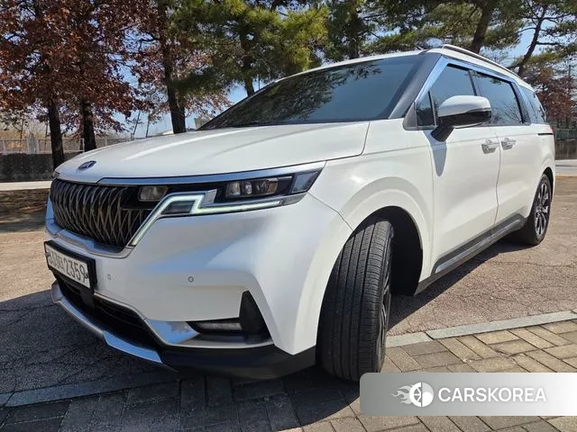 Kia Carnival 4th generation 2020 Белый из Кореи