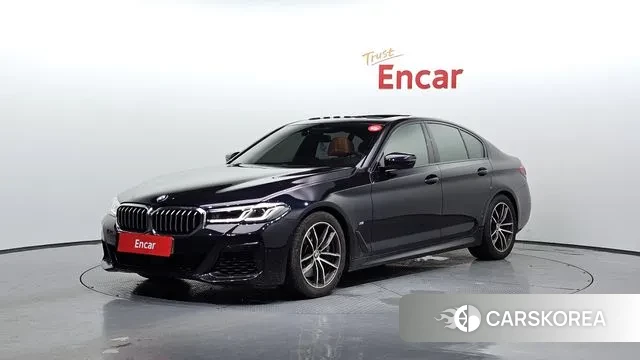 BMW 5 Series (G30) 2022 Черный из Кореи