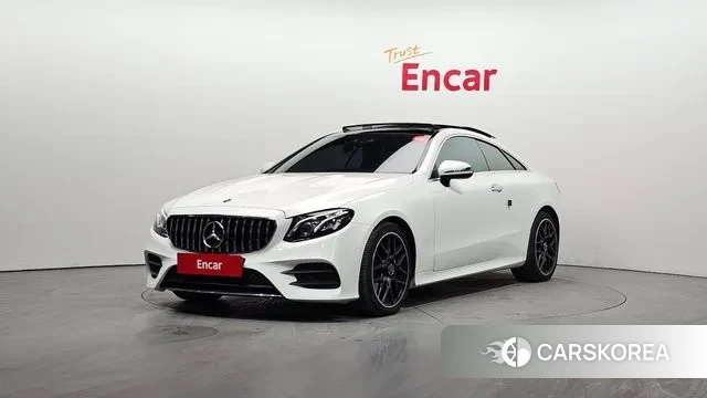 Mercedes-Benz E-Class W213 2019 Белый из Кореи