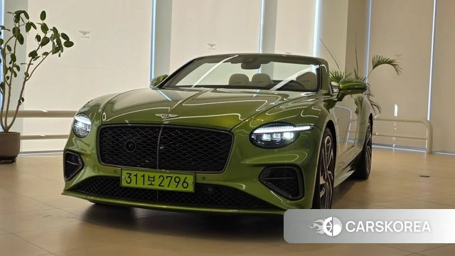 Bentley Continental GT 4th Generation 2025 Светло-зеленый из Кореи