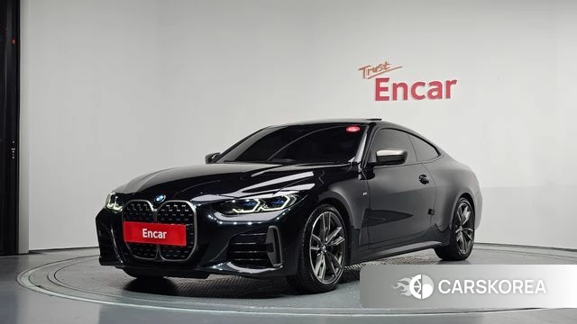 BMW 4 Series (G22) 2021 Черный из Кореи