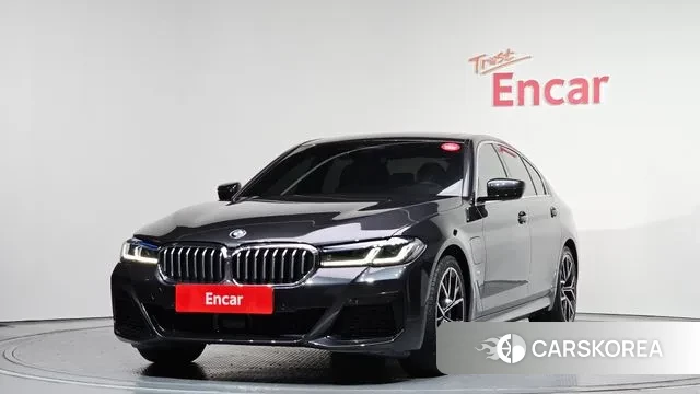 BMW 5 Series (G30) 2021 Серый из Кореи