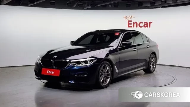 BMW 5 Series (G30) 2018 Черный из Кореи