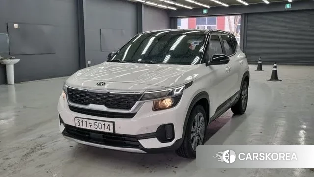 Kia Seltos 2020 Белый из Кореи