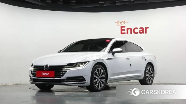 Volkswagen Arteon 2019 Белый из Кореи