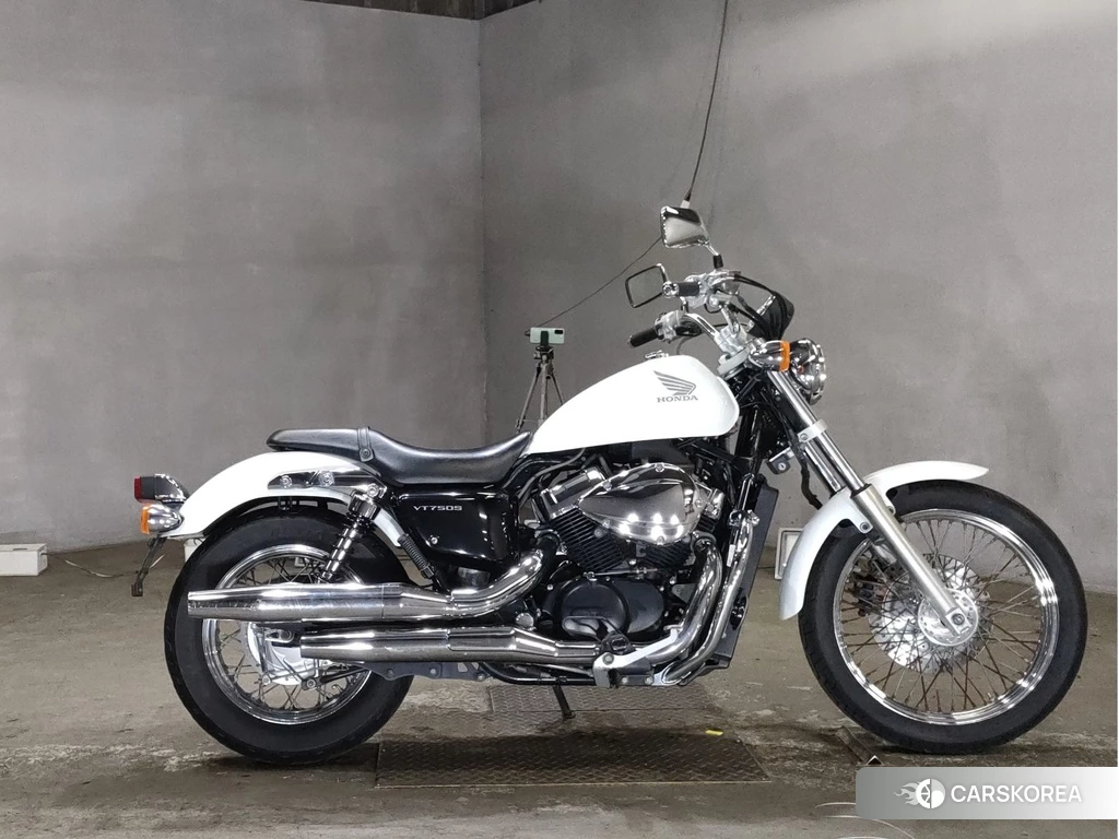 Проданный Honda VT750S 2010 из Японии