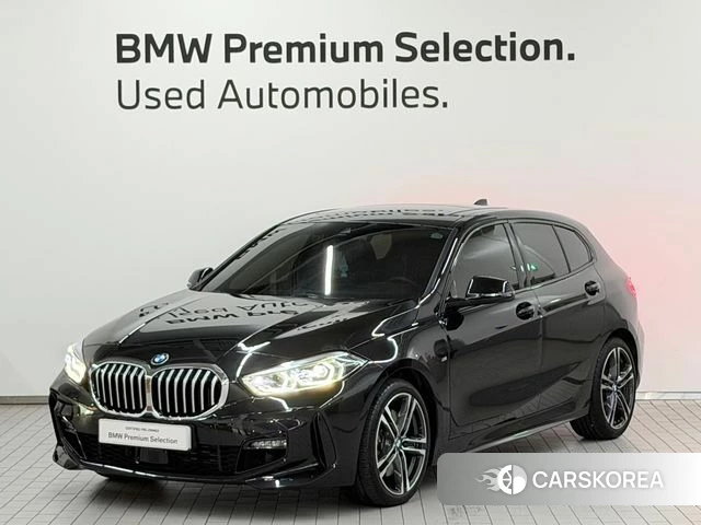 BMW 1 Series (F40) 2024 Черный из Кореи