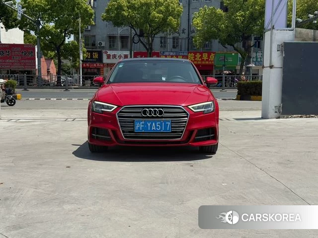 Audi A3 2019 Красный из Китая