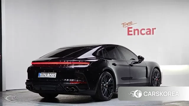 Porsche Panamera (972) 2025 Черный из Кореи