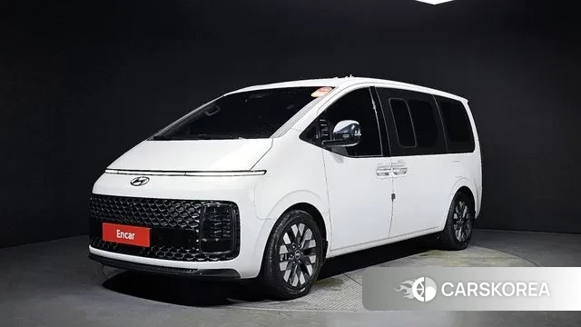 Hyundai Staria 2021 Белый из Кореи