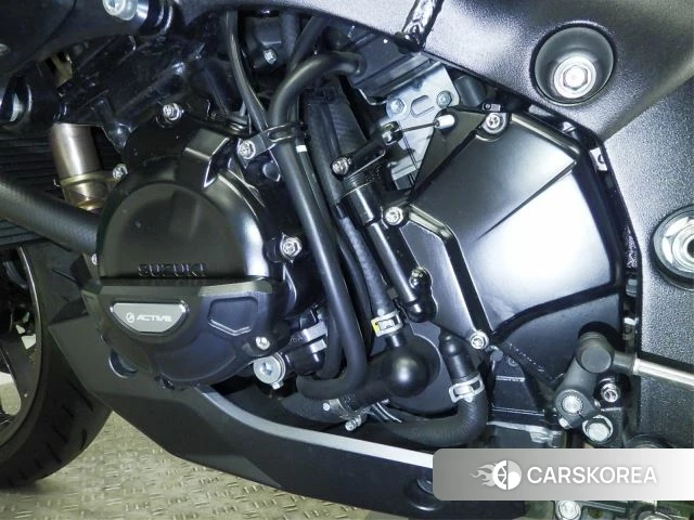 Engine photo