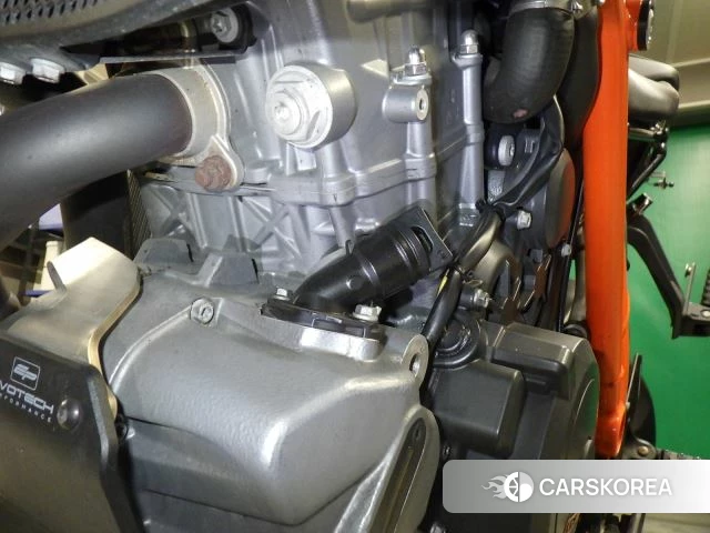 Engine photo