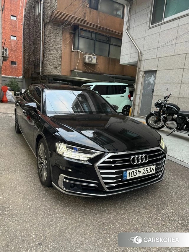 Audi A8 (D5) 2021 Черный из Кореи