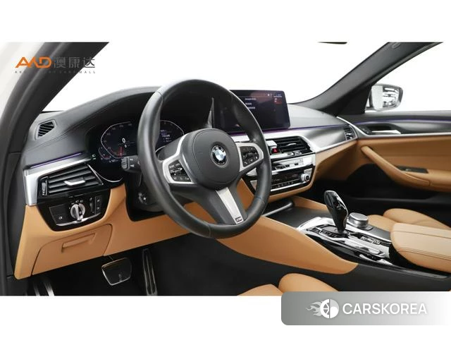 BMW 5 series (imported) 2022 Белый из Китая