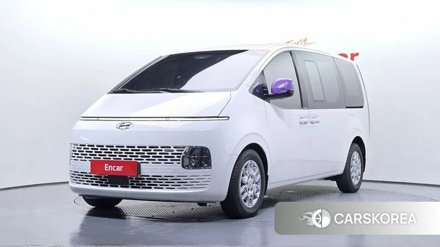 Hyundai Staria 2022 Белый из Кореи