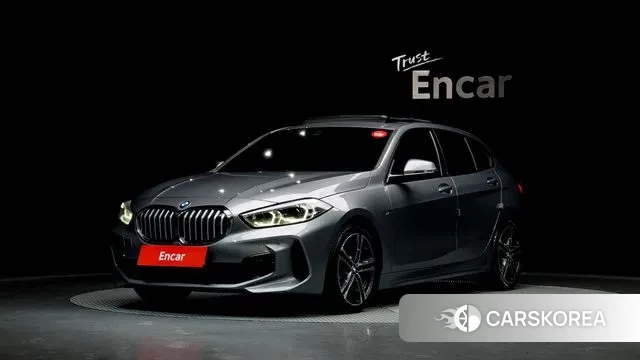 BMW 1 Series (F40) 2023 Серый из Кореи