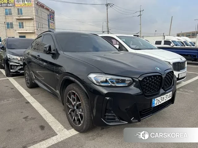 BMW X4 (G02) 2022 Черный из Кореи