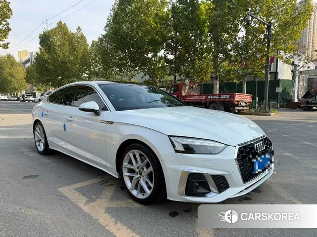 Audi A5 2023 Белый из Китая
