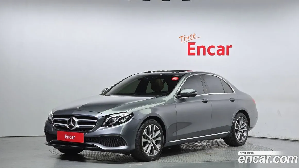 Mercedes-Benz E-Class W213 2019 Серебряный из Кореи